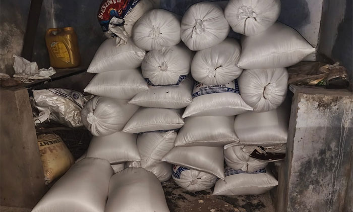 13 Quintals of PDS Rice Seized2
