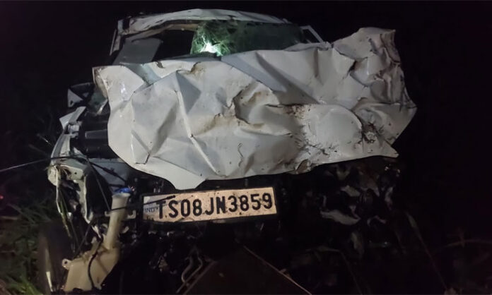 Car plunges into Bacharam stream after road accident in Dharur Mandal, Vikarabad