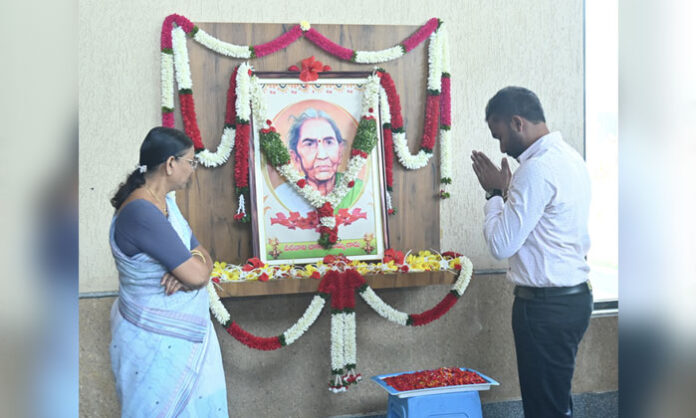 District Collector B. Satya Prasad pays tribute to Chakali Ailamma at Jagtial Collectorate