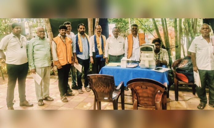 Free health camp organized at Lokayukta Colony in Badangpet for around 350 people