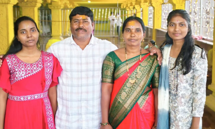 Gurka Harika and Gurka Jyothirmayi from Chellampalle village secure MBBS seats