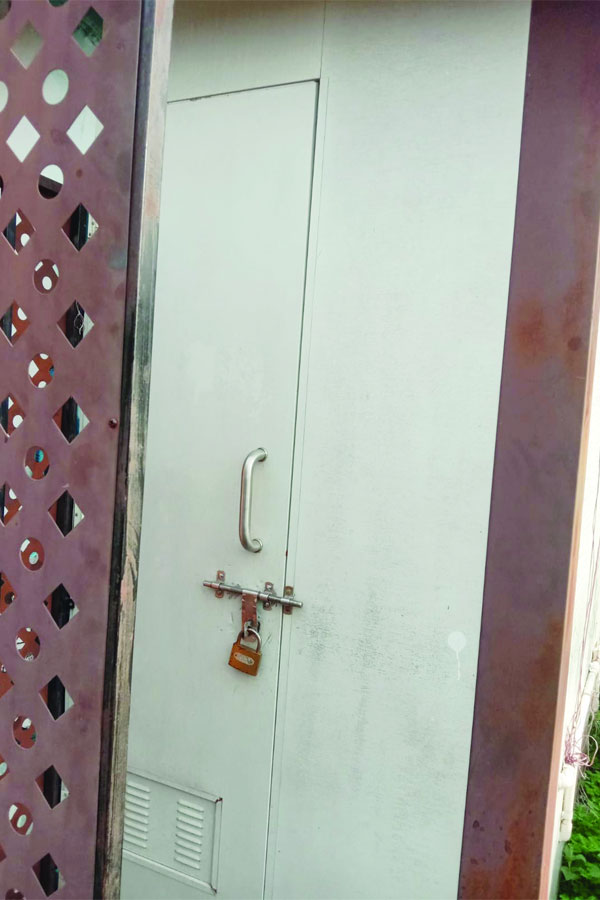 Hyderabad Loo Cafe Project Allegations20.jpg0