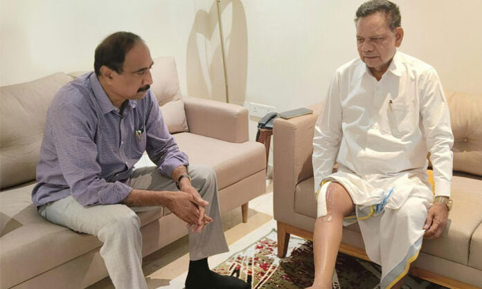 Jagtial MLA visits Rajesham Goud during recovery