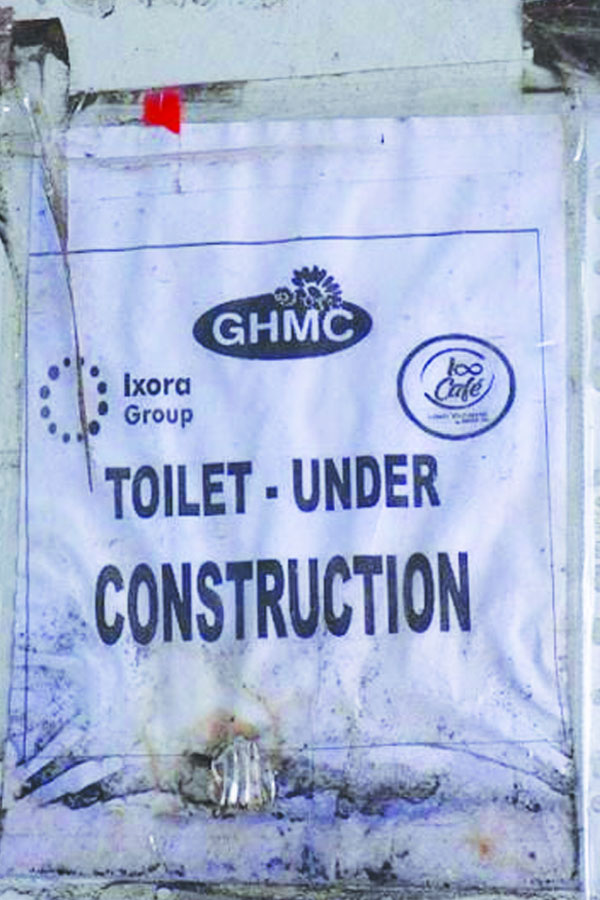 Loo Cafe Public Toilet Closure Issues6