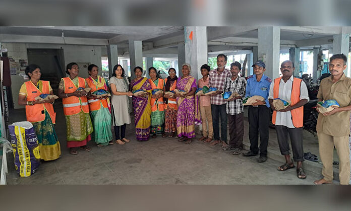 Food donation program for the poor during Mahalaya Paksha