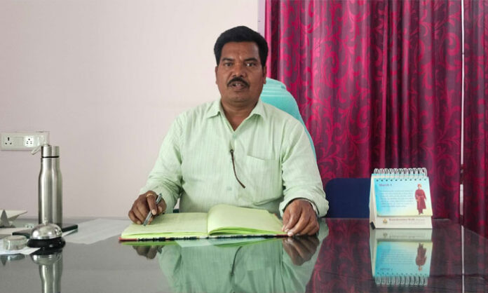 Parvathagiri MPDO Maloth Shankar Naik calls for successful Mandal General Body Meeting