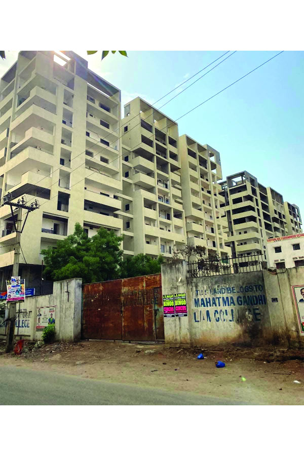 Saroornagar Government Land Construction Permit Dispute2
