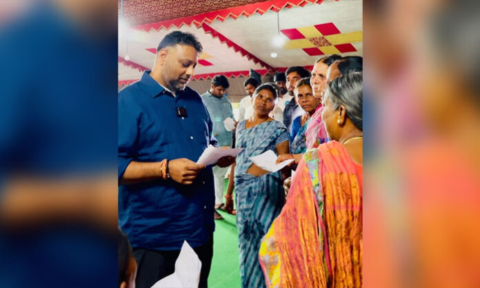 Sunkireddy free eye medical camp provides screenings spectacles and cataract surgery support in Kadthal