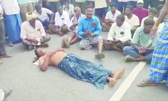 Telangana Power Crisis Farmers Protest1