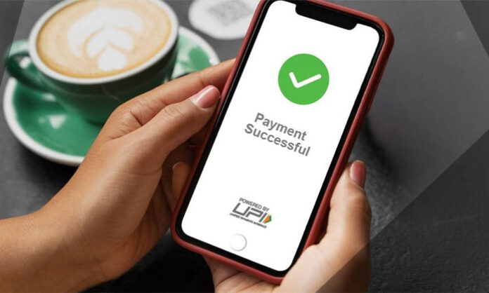 UPI payments above ₹2,000 to merchants will attract 0.4 percent MDR from October 15