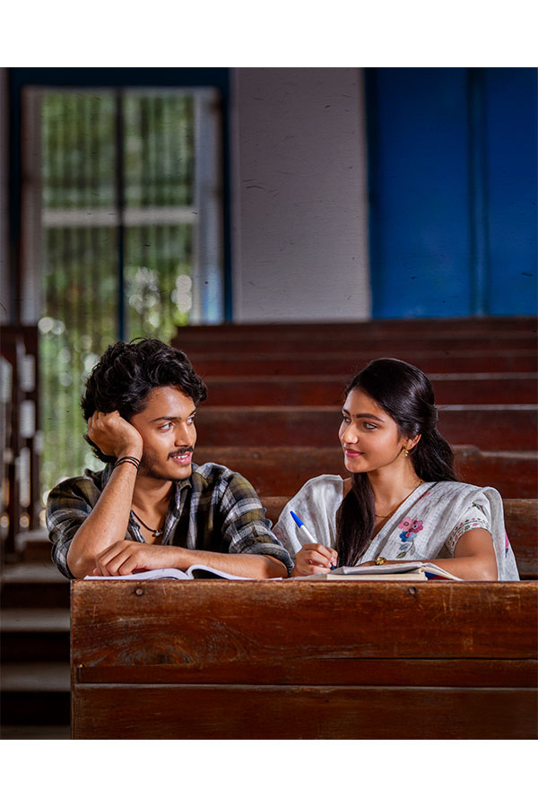 Vijay Deverakonda Unveils Telusa Telusa Song.jpg1