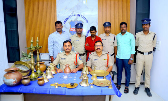 Amangal police arrest temple theft accused and recover stolen property worth ₹1.65 lakh