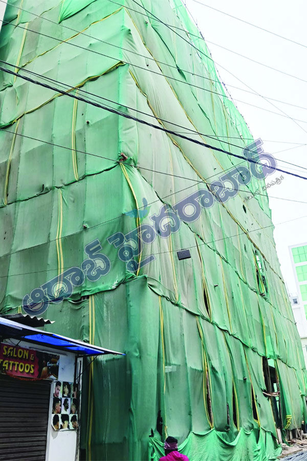Ayyappa Society Illegal Constructions Raise Questions Over Official Action3