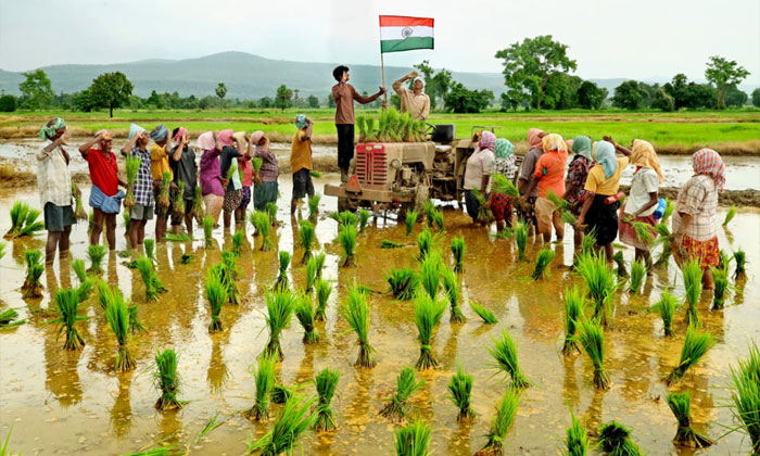 Chandrakala Wins National Photography Award1
