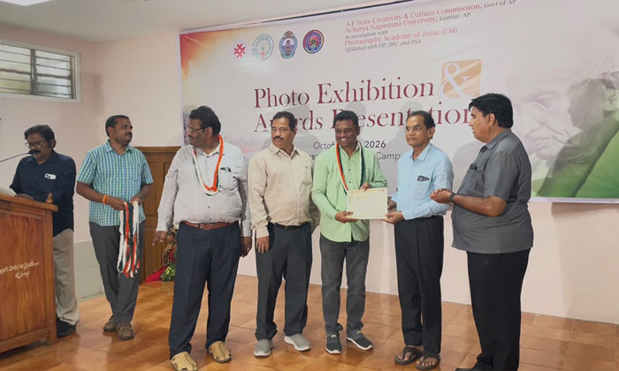 Chandrakala Wins National Photography Award2