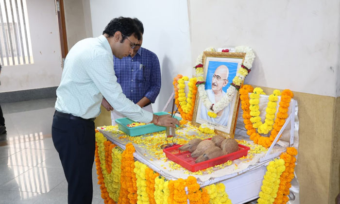 District Collector Bhavesh Mishra Leads Gandhi Jayanti Celebrations at Collectorate3