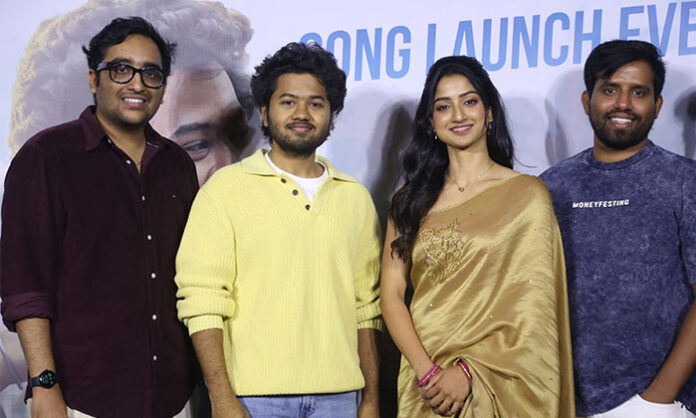 Mouli Tanuj Prashanth and Sushmitha Shetty feature in the romantic song Oh My God from Donga Naa Koduku.