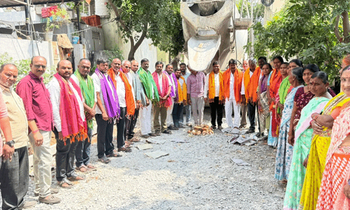 Foundation stone laid for sewerage line and CC road in Old City