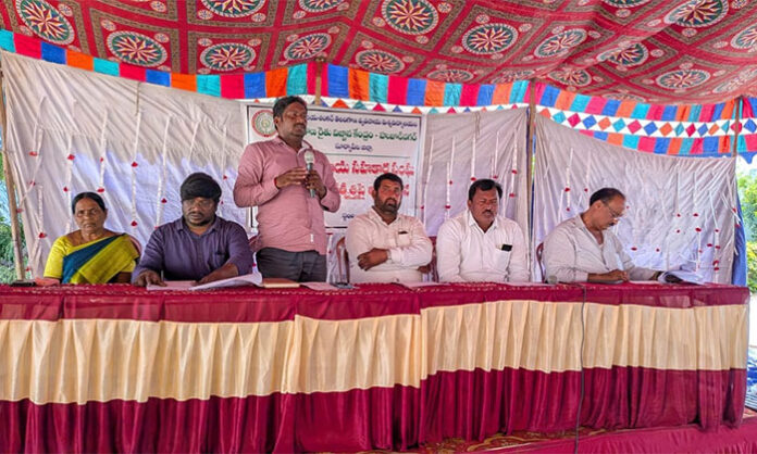 Farmers attend paddy seed production awareness program in Mellacheruvu