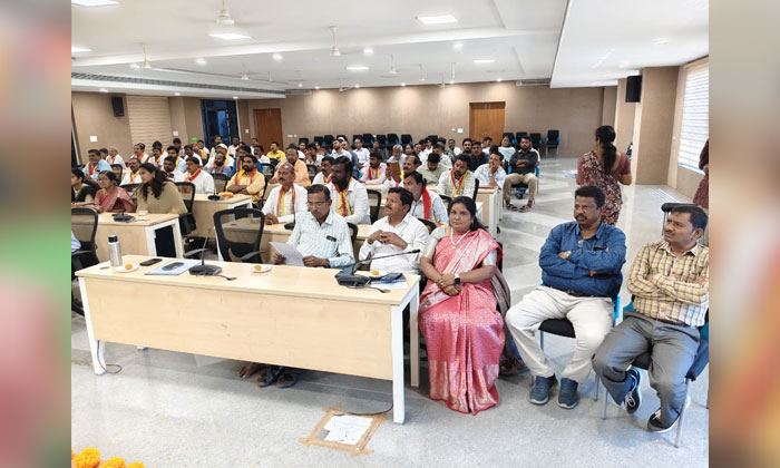 Panduga Sayanna | కలెక్టరేట్ లో ఘనంగా సాయన్న జయంతి వేడుకలు 3 Panduga Sayanna Birth Anniversary Celebrations in Mancherial2