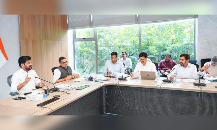 Revanth Reddy Reviews Hyderabad Drinking Water Supply and STPs2