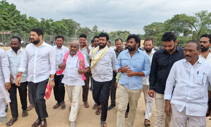 Rythu Garjana Meeting in Adilabad on November 12