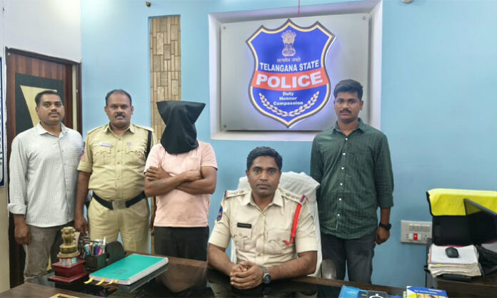 Sadashivpet police arrest suspect and recover stolen temple hundi cash within 24 hours