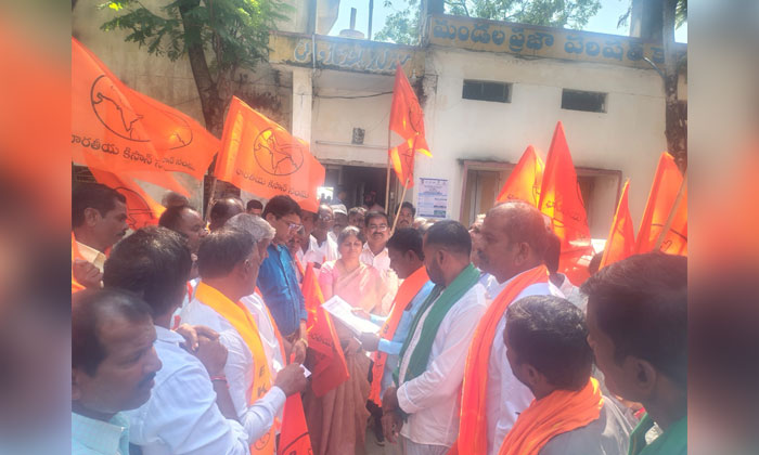 Tadwai Farmers Protest Bharatiya Kisan Sangh2