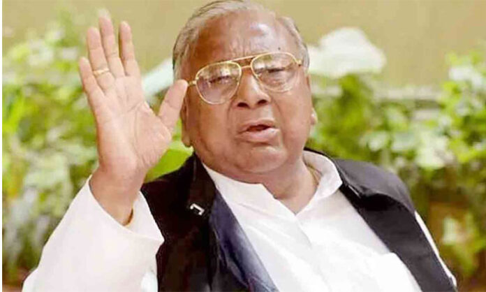 V Hanumantha Rao addresses media in Hyderabad alleging voter deletions and demanding an OBC census