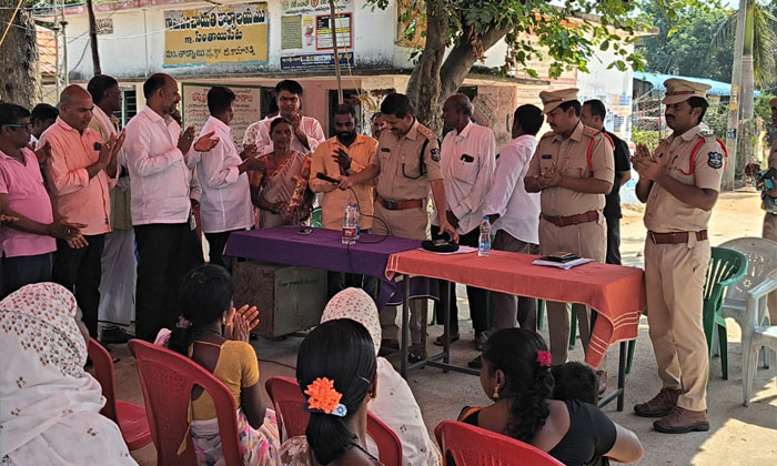 Yellareddy DSP Srinivas Rao Cybercrime Awareness2